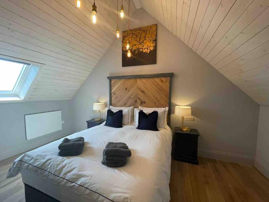 The Carriage House Villa Salisbury Exteriör bild