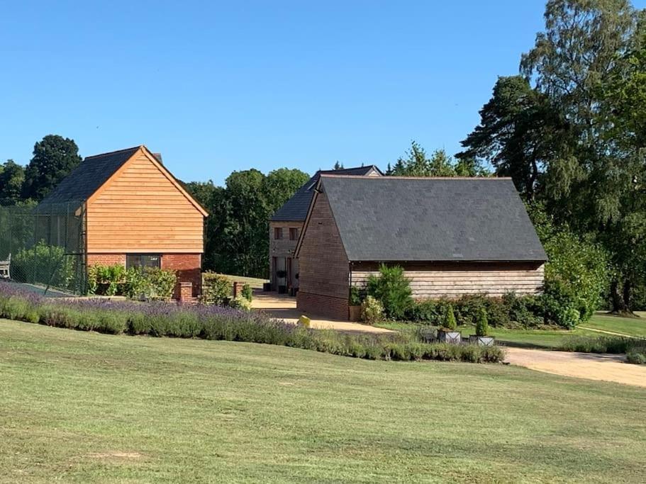 The Carriage House Villa Salisbury Exteriör bild