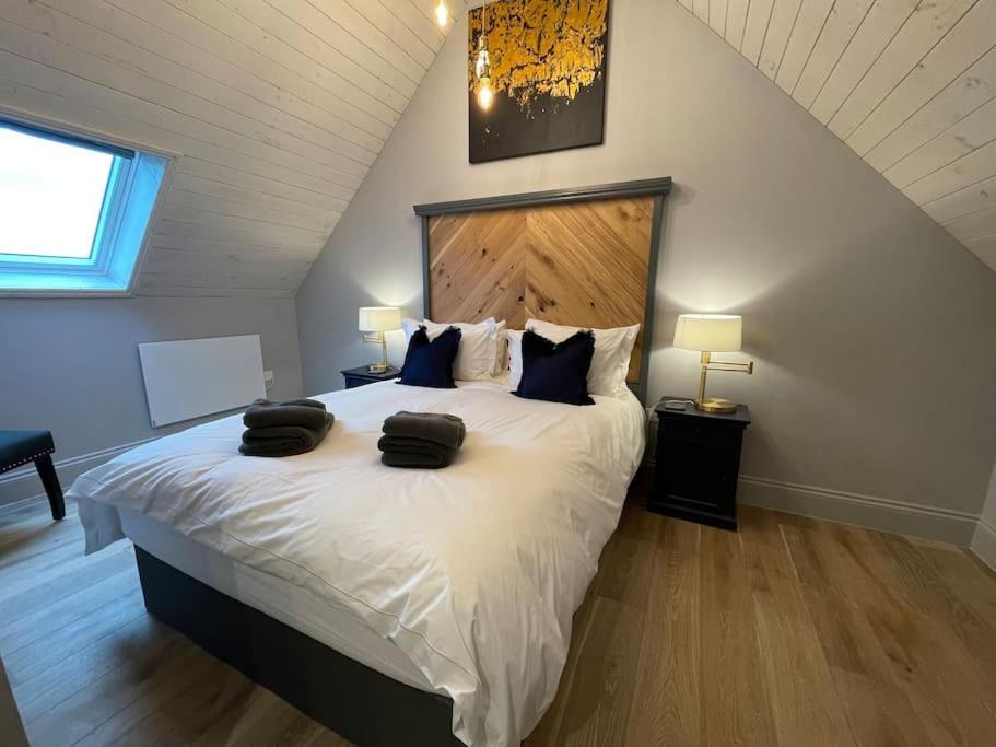 The Carriage House Villa Salisbury Exteriör bild