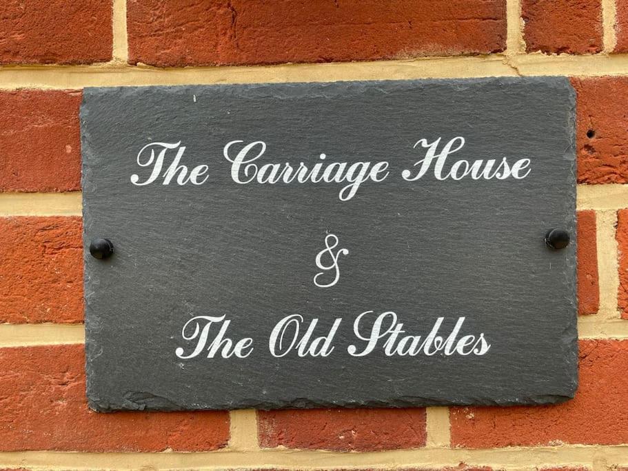 The Carriage House Villa Salisbury Exteriör bild